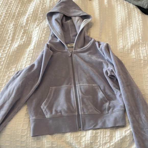 Aritzia/Sunday Best velvet zip up - Picture 1 of 3